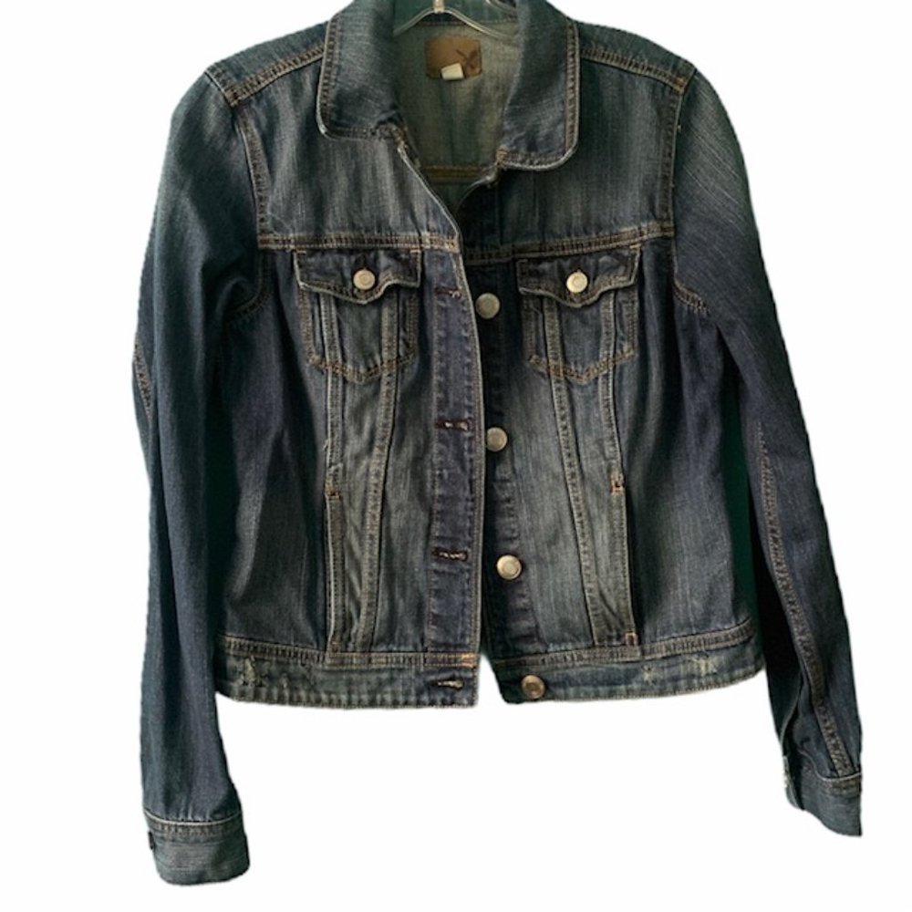 American Eagle Distress Denim Jacket Size M
